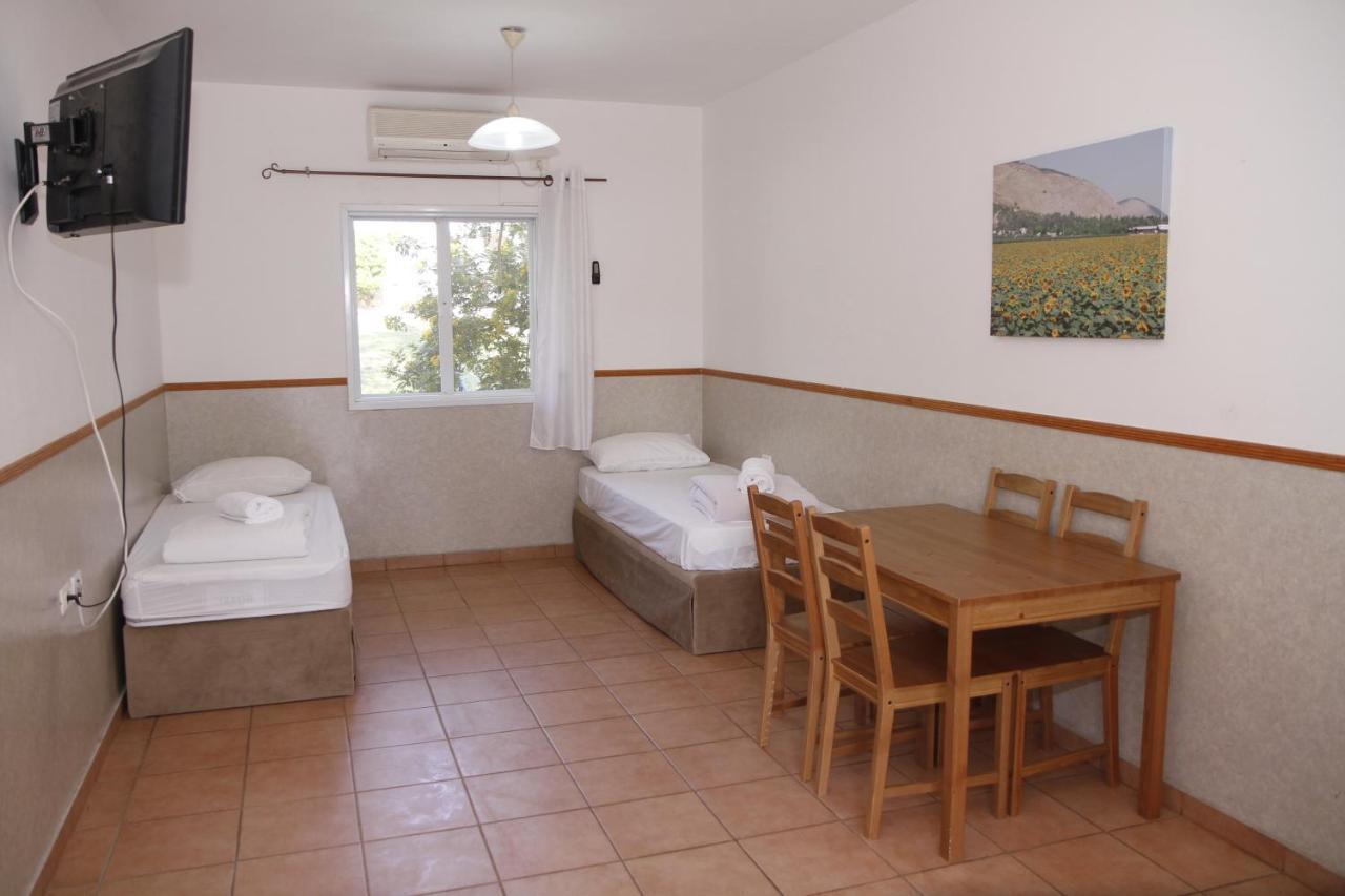 Kibbutz Beit Alfa Guest House Bet Alfa Екстериор снимка